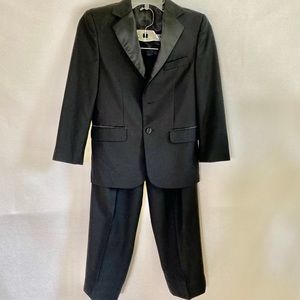 Tuxedo suit boys size 10 black 1st communion